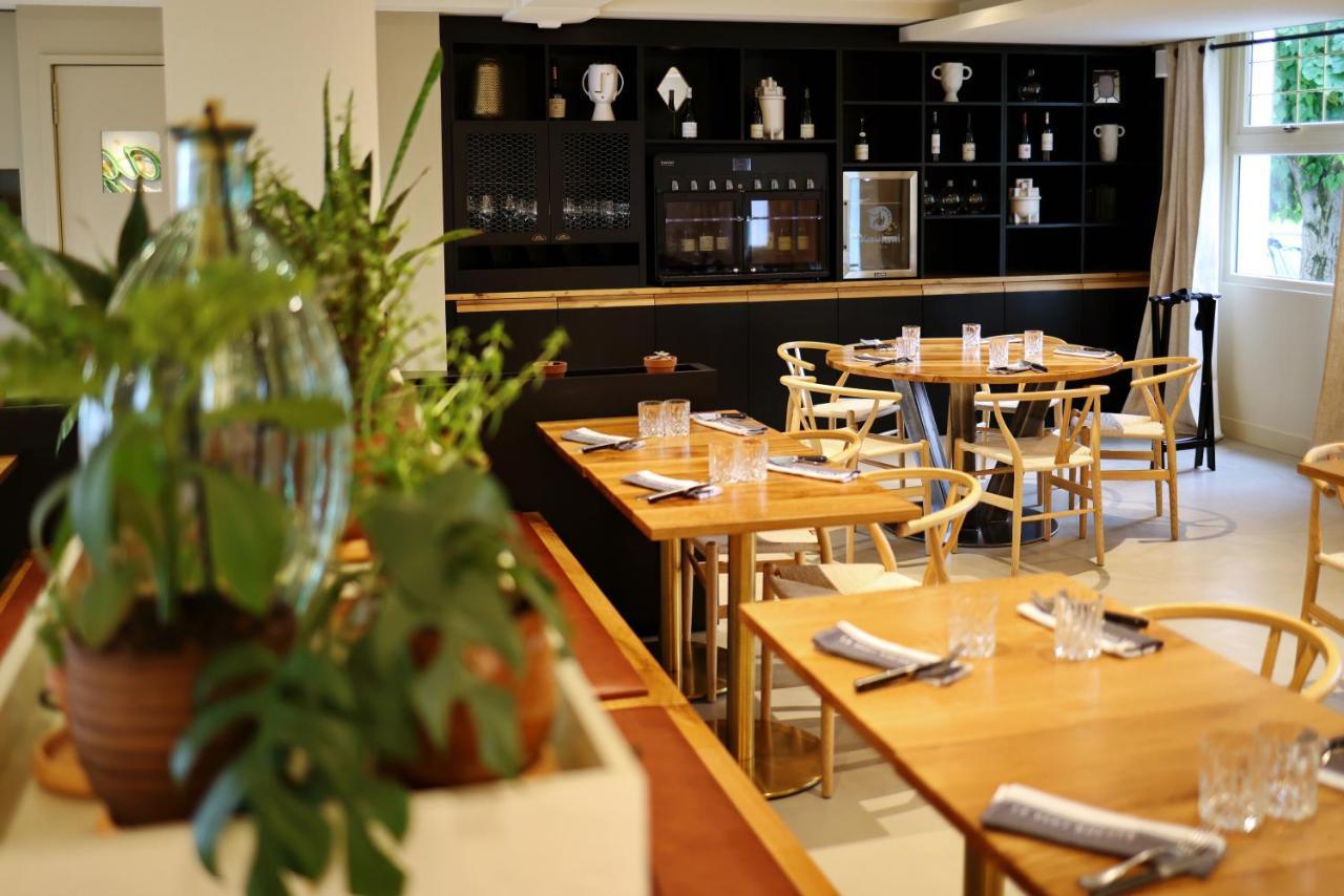 Logis Hotel & Restaurant Le Vert Bocage Franqueville-Saint-Pierre エクステリア 写真