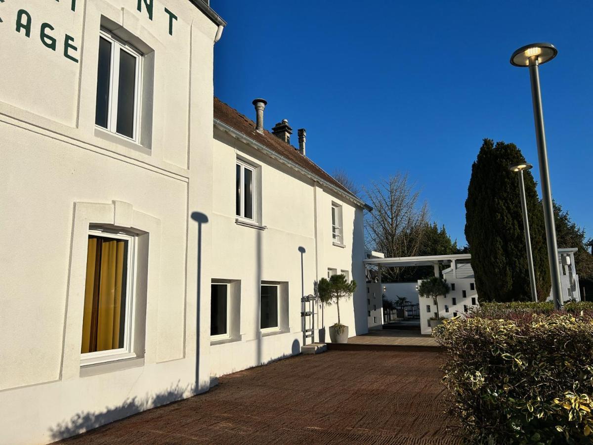 Logis Hotel & Restaurant Le Vert Bocage Franqueville-Saint-Pierre エクステリア 写真