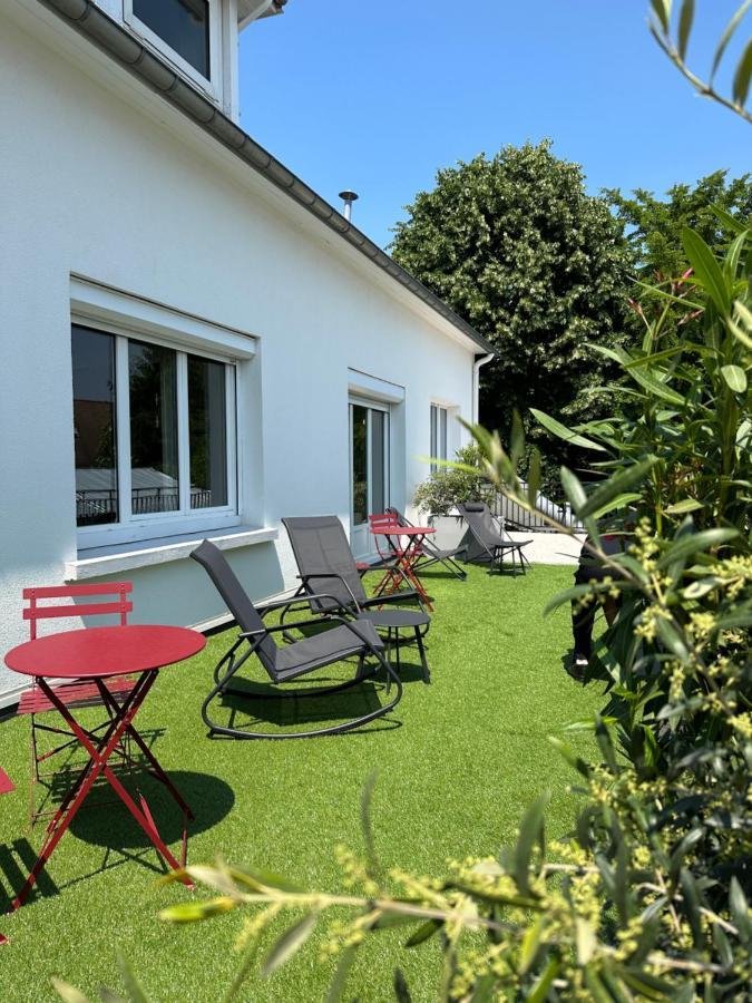 Logis Hotel & Restaurant Le Vert Bocage Franqueville-Saint-Pierre エクステリア 写真