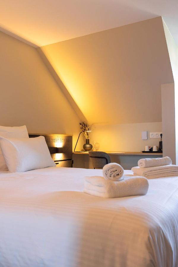Logis Hotel & Restaurant Le Vert Bocage Franqueville-Saint-Pierre エクステリア 写真