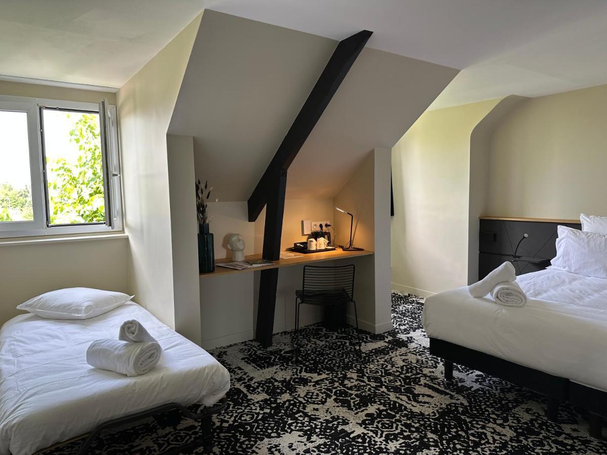 Logis Hotel & Restaurant Le Vert Bocage Franqueville-Saint-Pierre エクステリア 写真